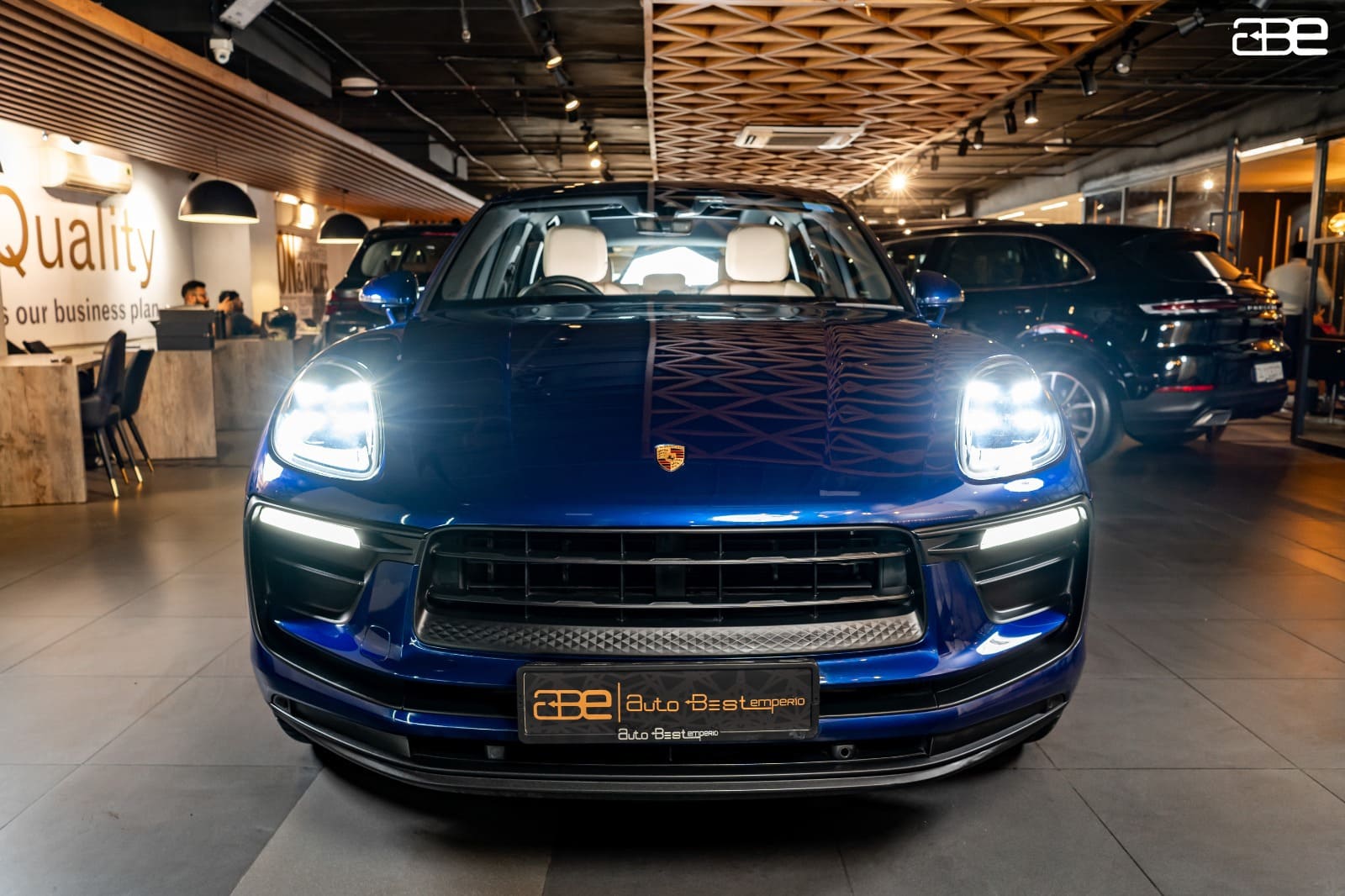 Porsche Macan BASE