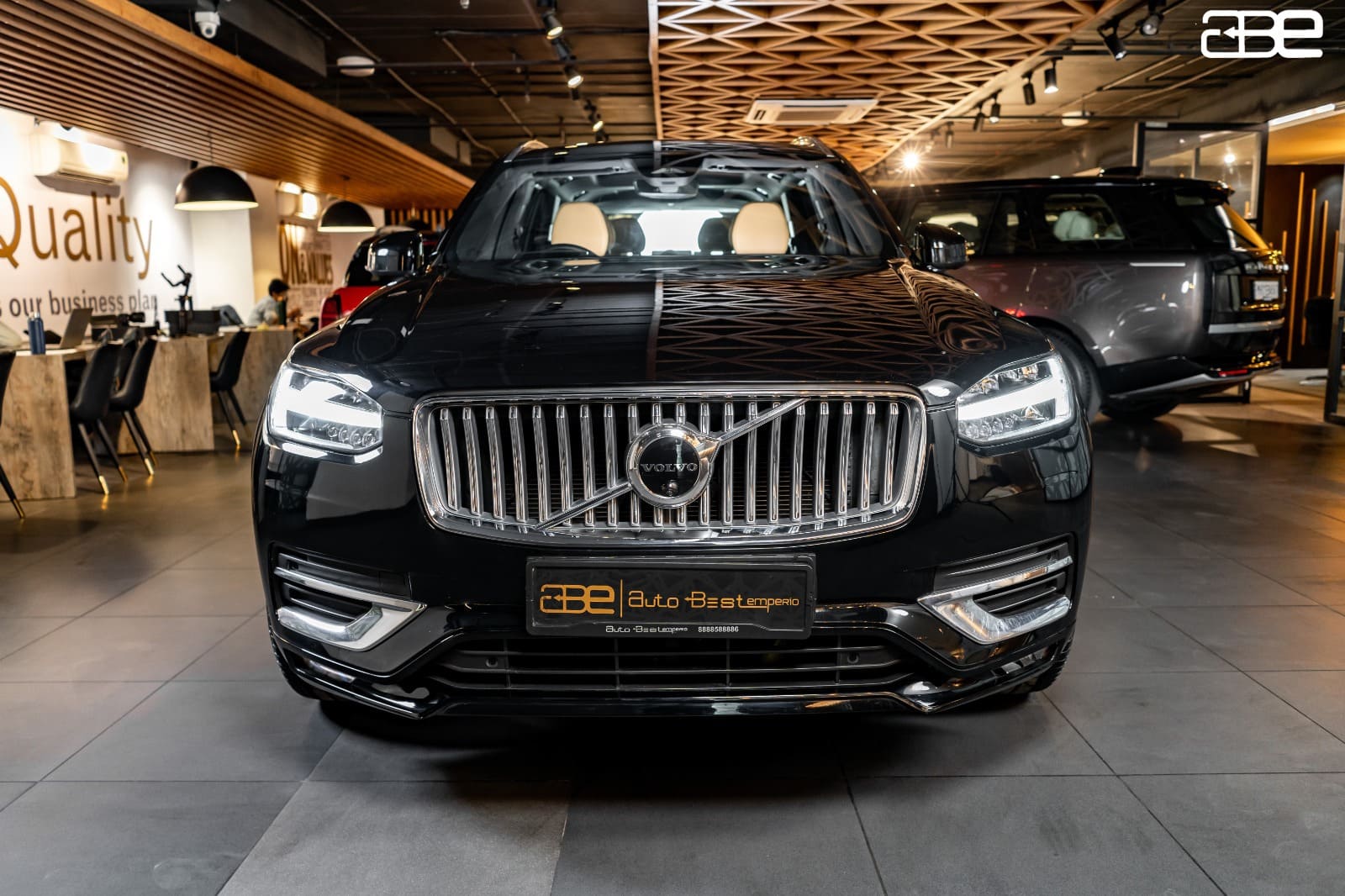 Volvo XC90 B6 AWD