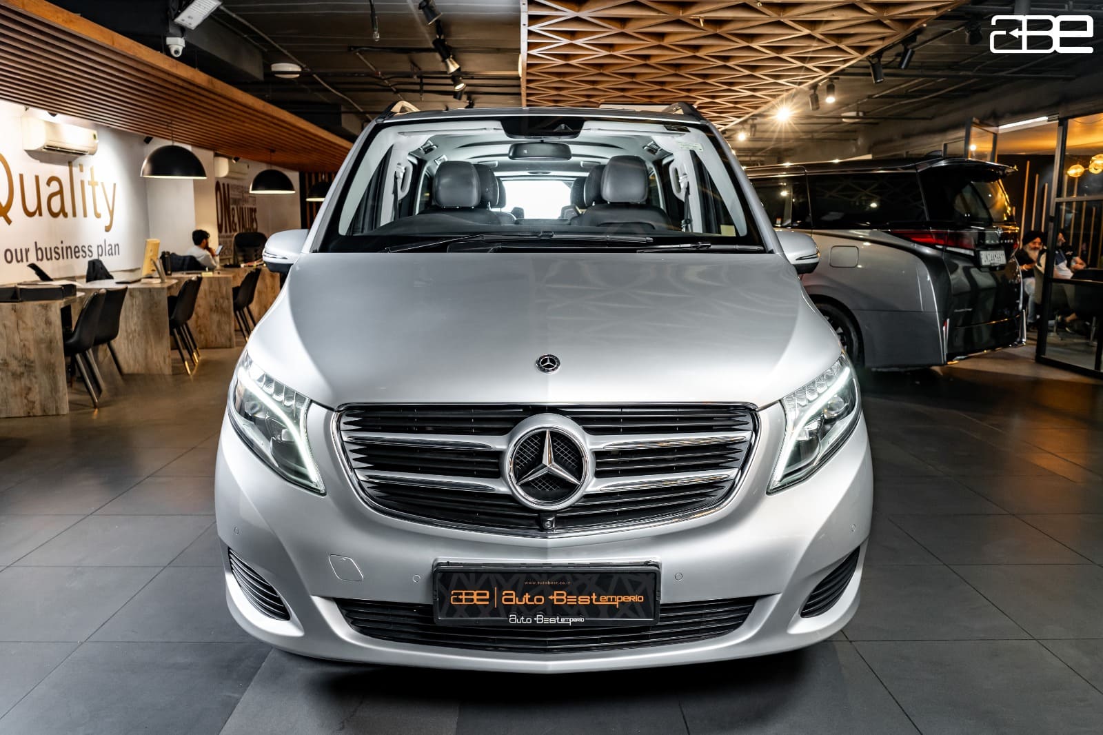 Mercedes-Benz V-Class V-220D EXCLUSIVE